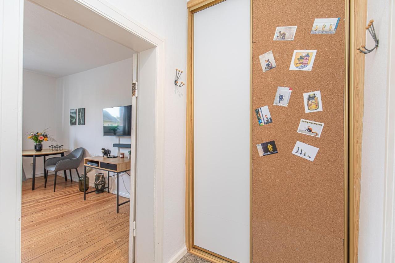 Fewo1846 - Kommood - Zentral Gelegenes Studio-Apartment Mit Balkon Im Hochparterre Flensburg Kültér fotó